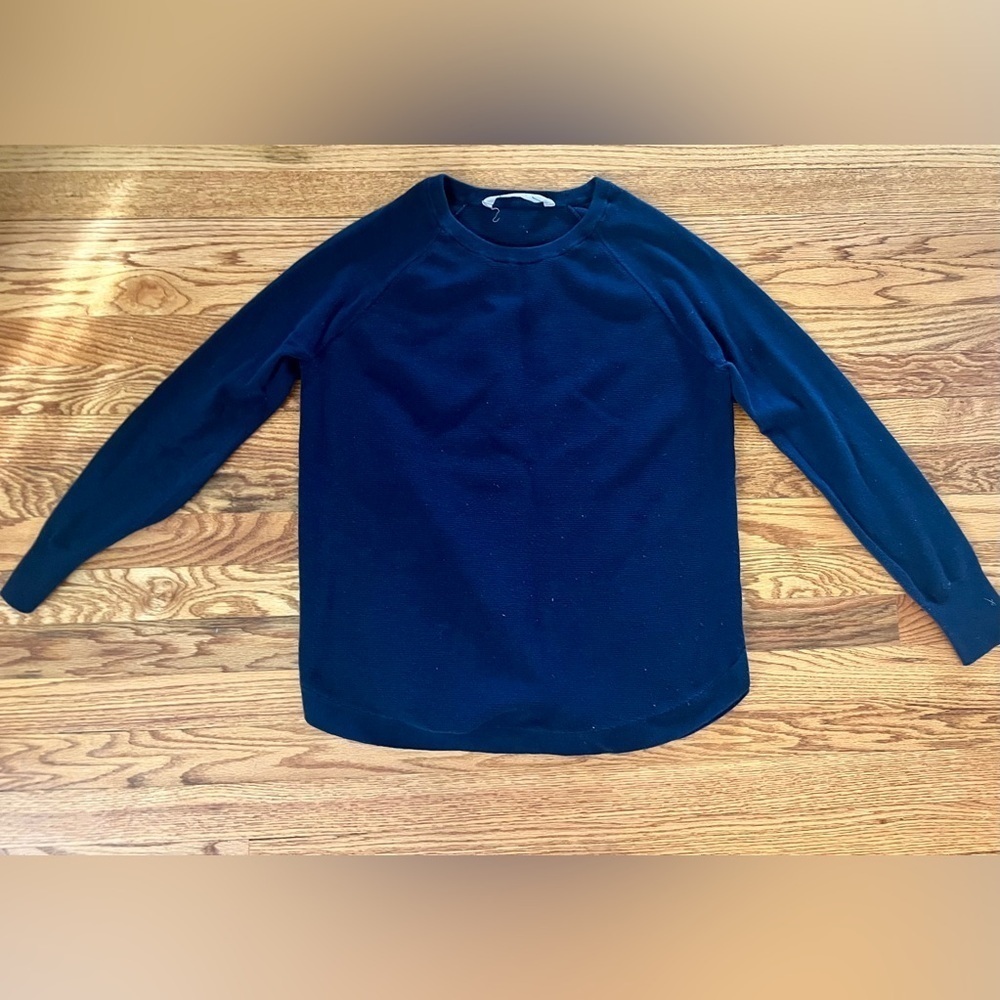 Athleta Daybreak CYA navy sweater Size Small